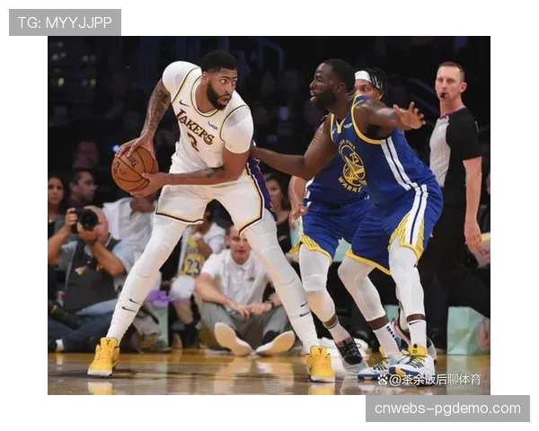 最后两分钟裁判报告：确认昨日湖人vs勇士比赛最后时刻两次漏判